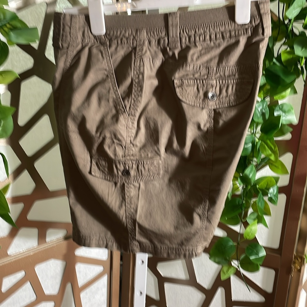 Style & Co. Comfort Waist Cargo Shorts, Truffle, Size 12 - Picture 3 of 5